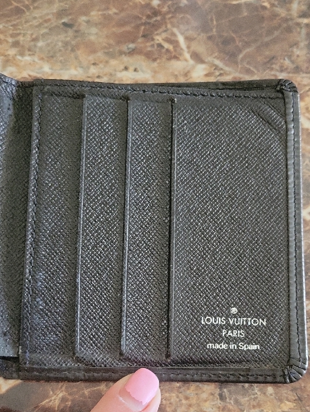 Louis Vuitton Black Epi Leather Card Holder - Picture 3 of 7